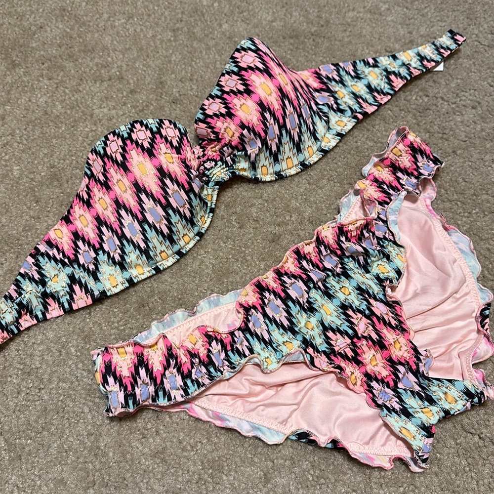 Multicolor patterned strapless bikini - Picture 2 of 7